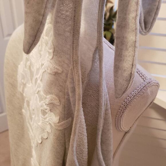 LANE BRYANT NEW LACE SINGLE COLD SHOULDER GRAY LACE KNIT SWEATER SIZE 14/16 - Picture 4 of 7